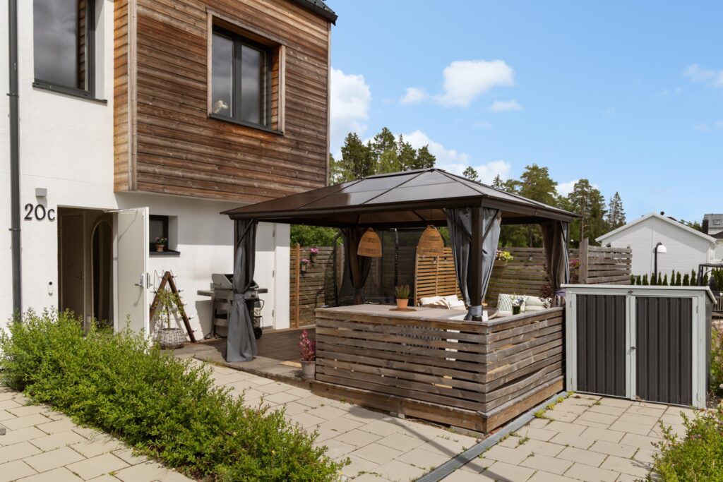 House image